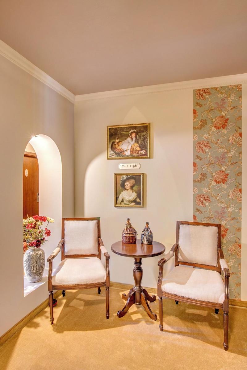 Simfonia Boutique Hotel image
