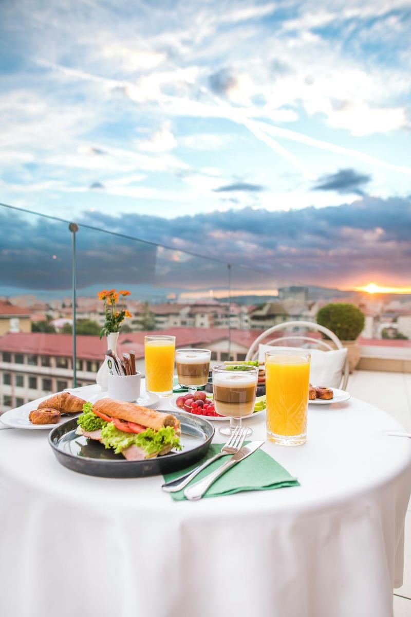 Simfonia Boutique Hotel image