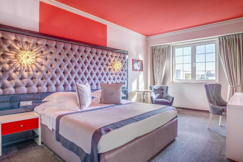 Simfonia Boutique Hotel image