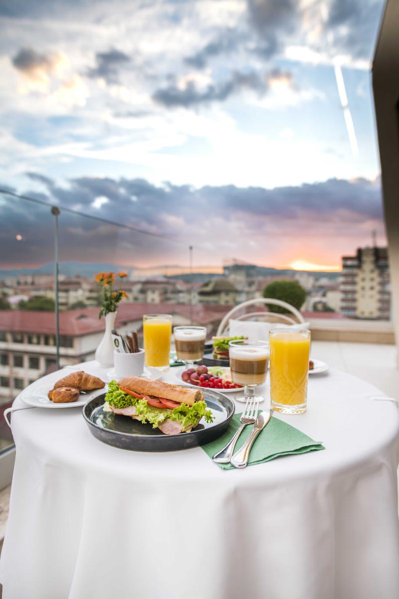 Simfonia Boutique Hotel image