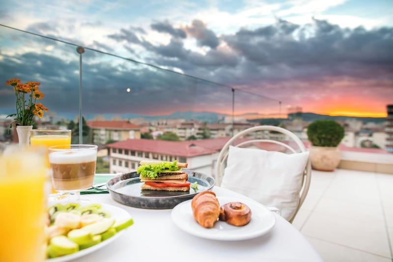 Simfonia Boutique Hotel image