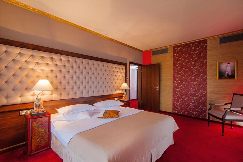 Simfonia Boutique Hotel image