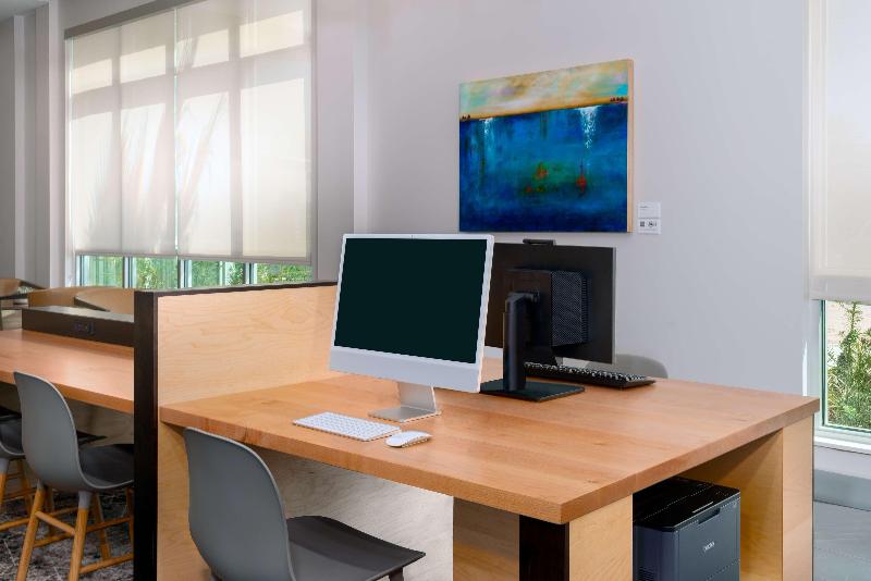 Hyatt House Orlando Airport image