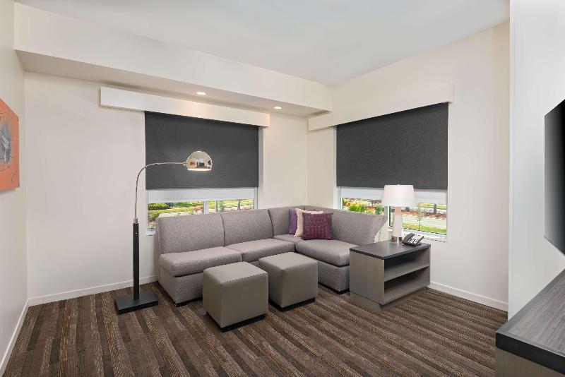Hyatt House Orlando Airport image