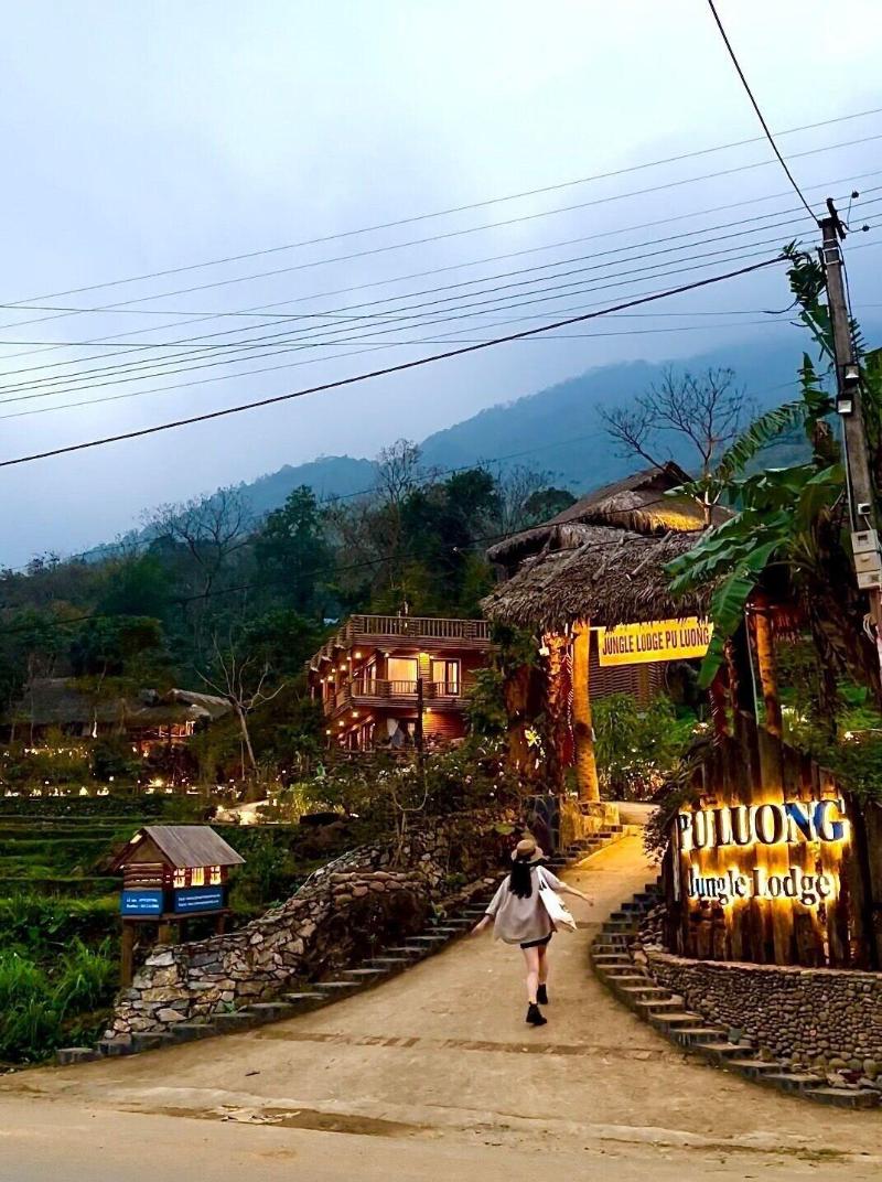 Pu Luong Jungle Lodge image
