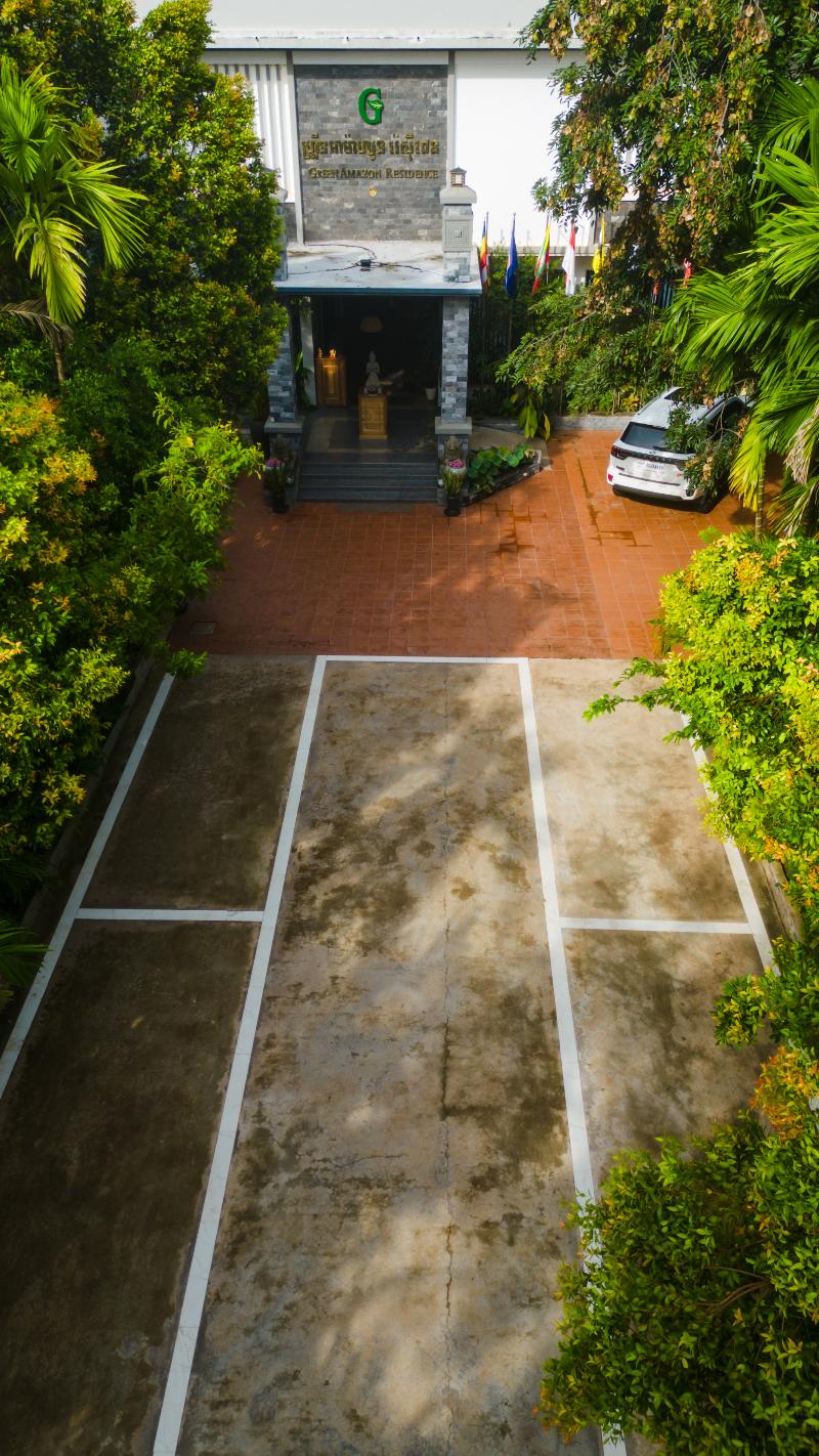 Green Amazon Residence Hotel image
