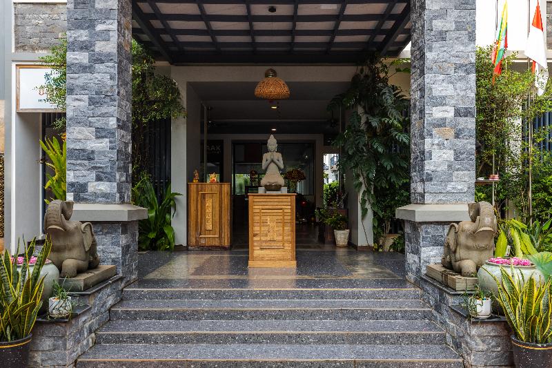 Green Amazon Residence Hotel image