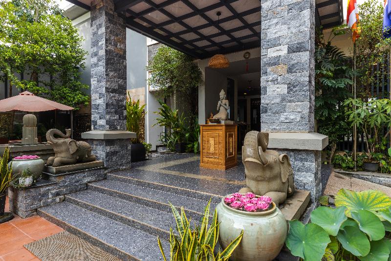 Green Amazon Residence Hotel image