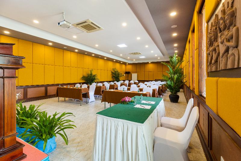 Green Amazon Residence Hotel image