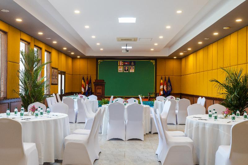 Green Amazon Residence Hotel image