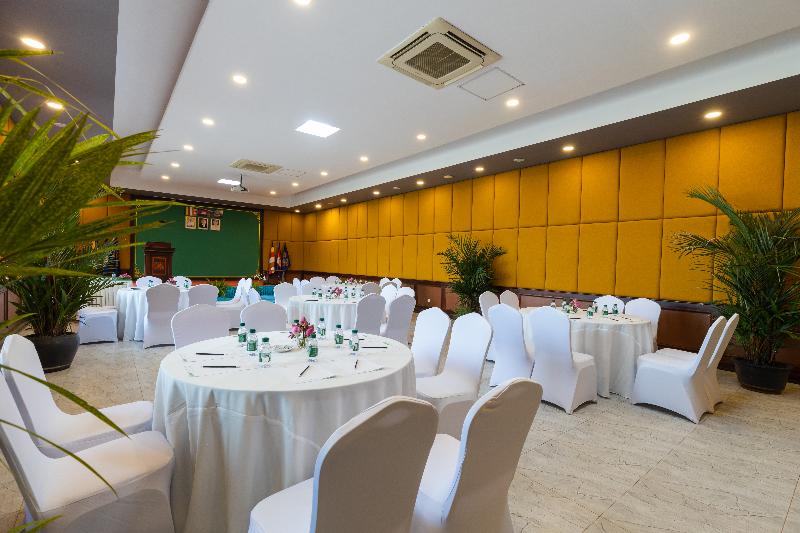 Green Amazon Residence Hotel image