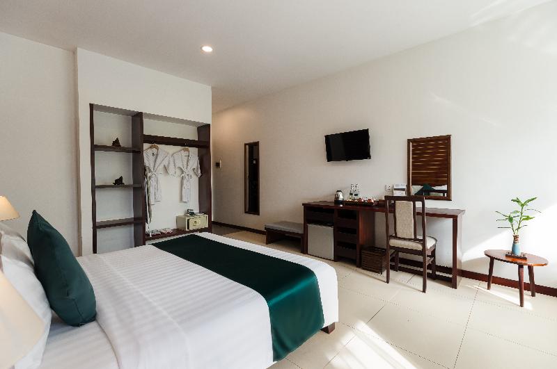 Green Amazon Residence Hotel image