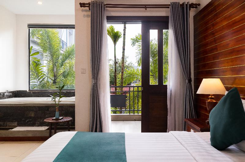 Green Amazon Residence Hotel image