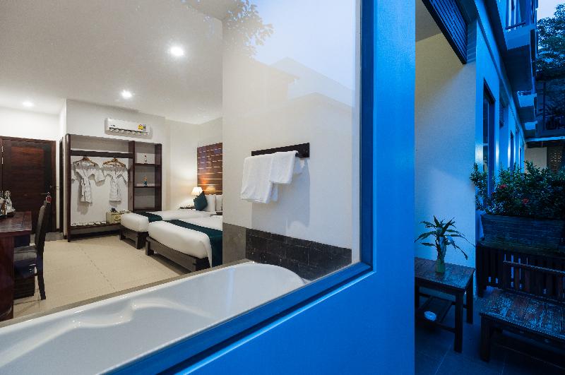 Green Amazon Residence Hotel image