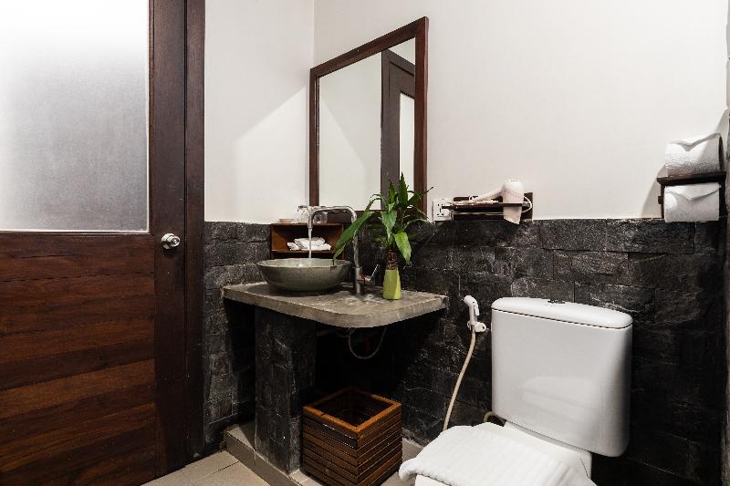 Green Amazon Residence Hotel image