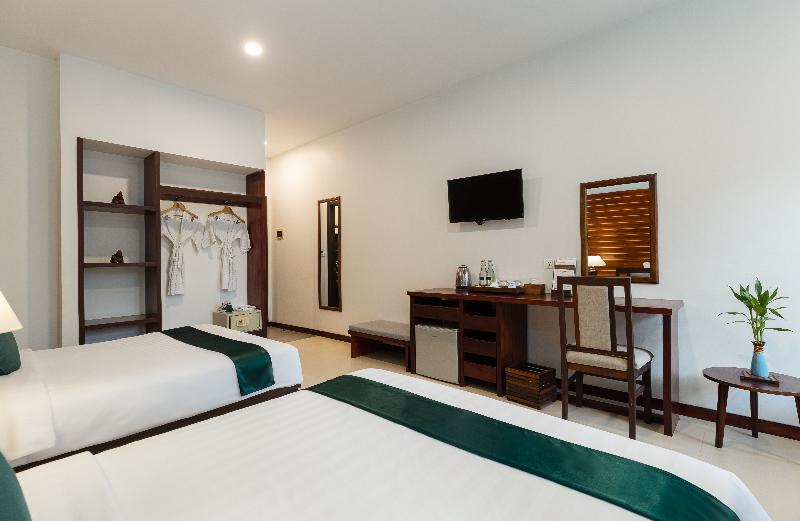 Green Amazon Residence Hotel image