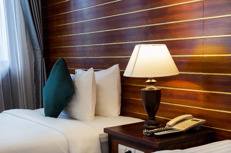 Green Amazon Residence Hotel image