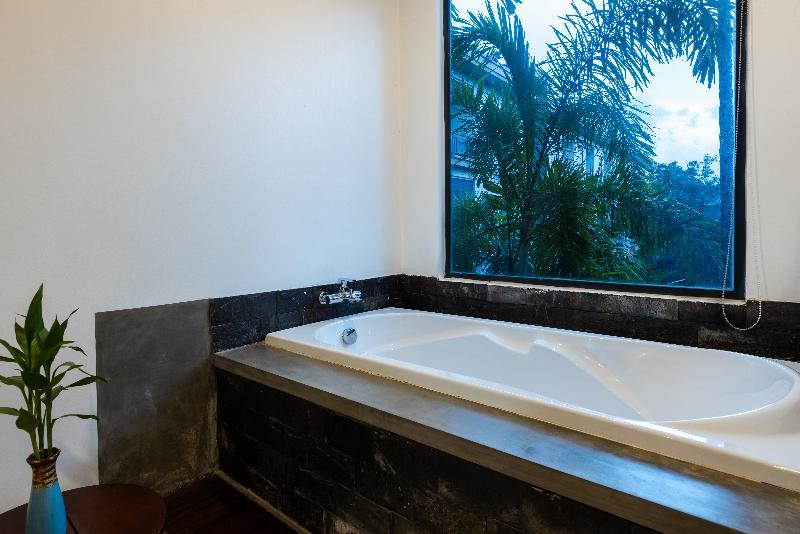 Green Amazon Residence Hotel image