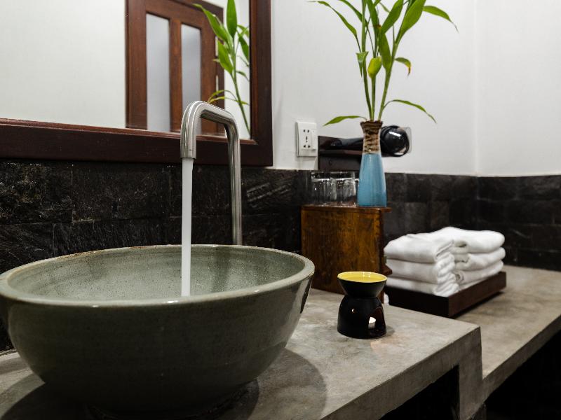 Green Amazon Residence Hotel image