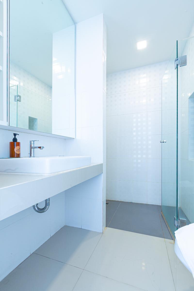 Karin Hotel And Serviced Apartment image