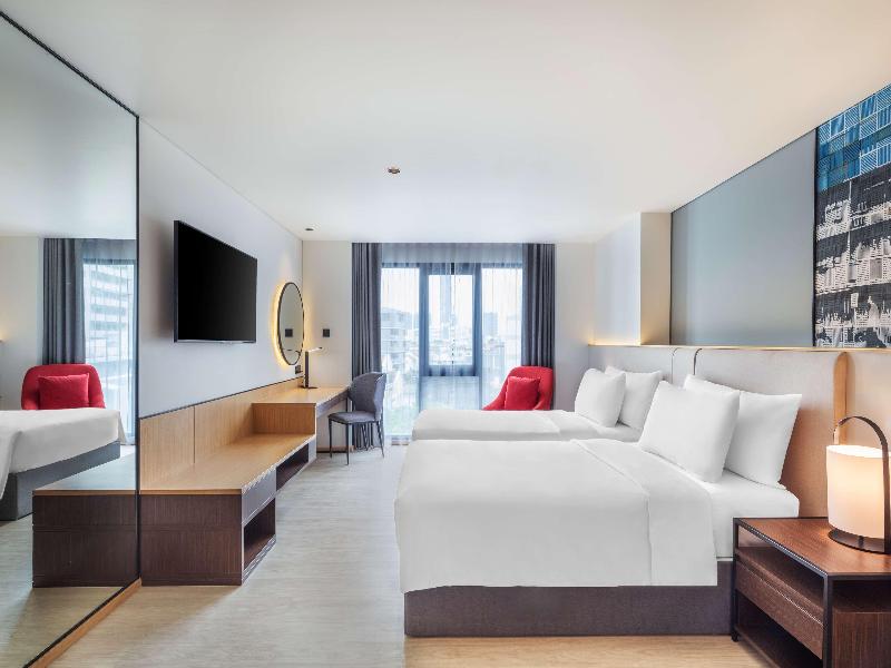 Best Western Click Sathorn 11 Bangkok image
