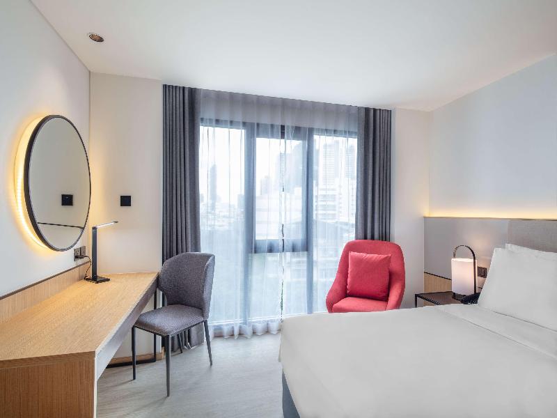 Best Western Click Sathorn 11 Bangkok image