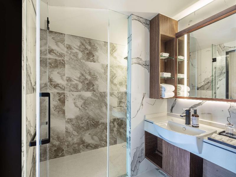 Best Western Click Sathorn 11 Bangkok image