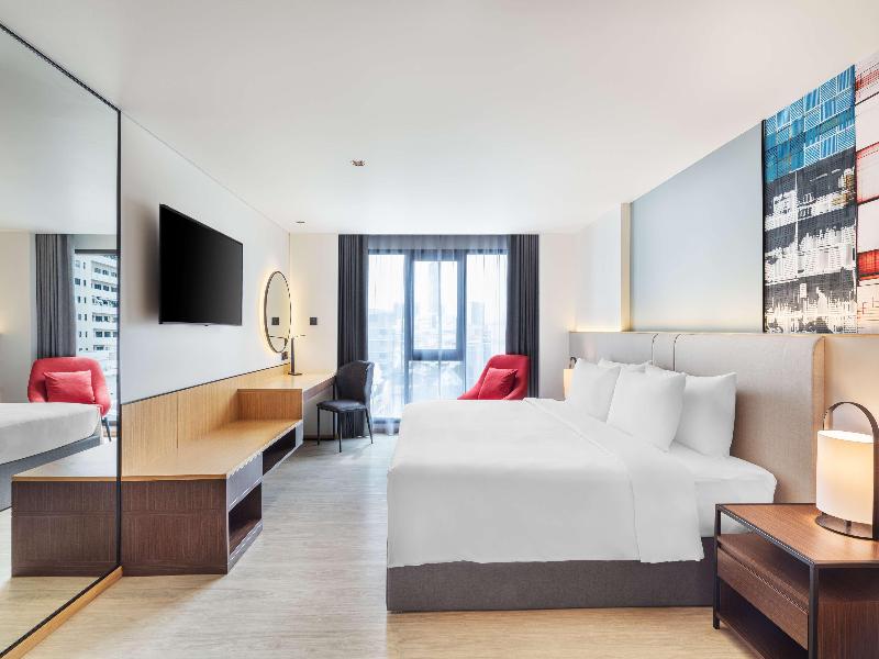 Best Western Click Sathorn 11 Bangkok image