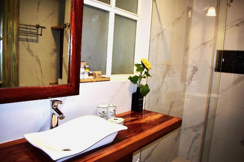 Old Town Quito Suites image