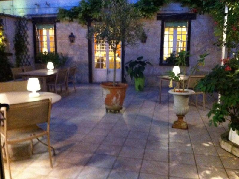 Logis Hotel Le Central image