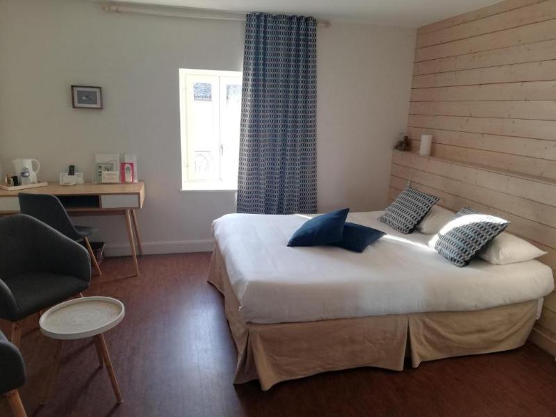 Logis Hotel Le Central image