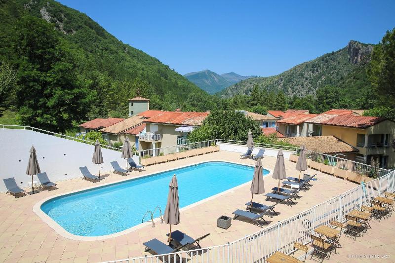 Hotel Le Refuge Des Sources image