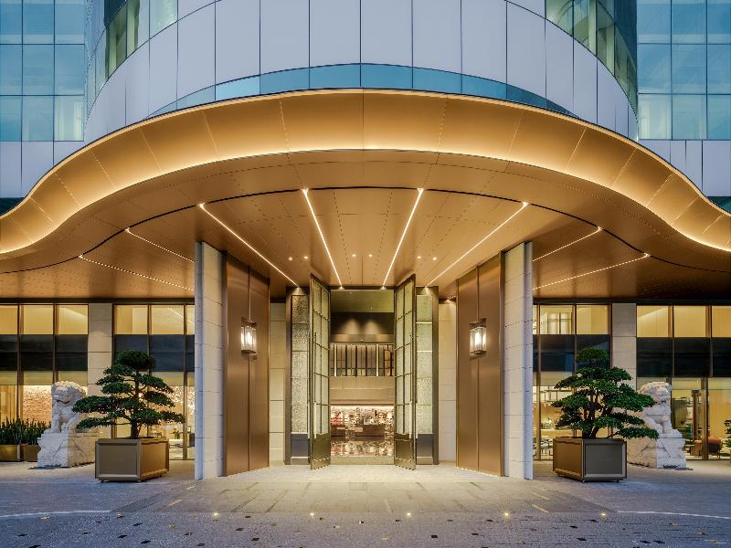 Canton Hotel Guangzhou, Tapestry Collection image