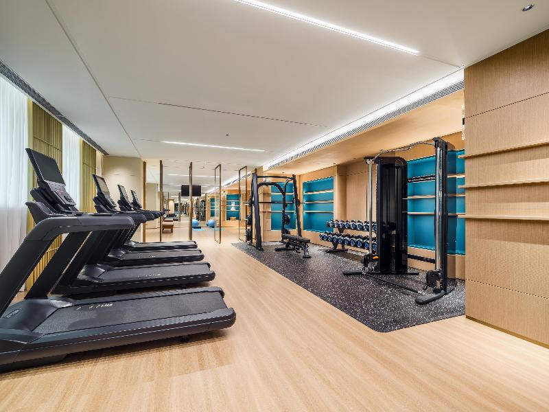 Canton Hotel Guangzhou, Tapestry Collection image