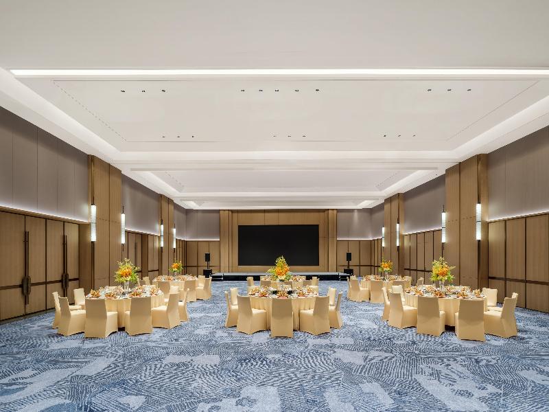 Canton Hotel Guangzhou, Tapestry Collection image