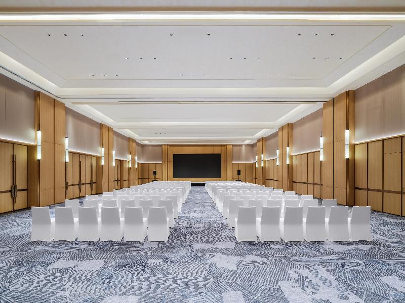 Canton Hotel Guangzhou, Tapestry Collection image