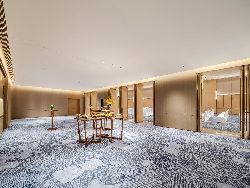 Canton Hotel Guangzhou, Tapestry Collection image