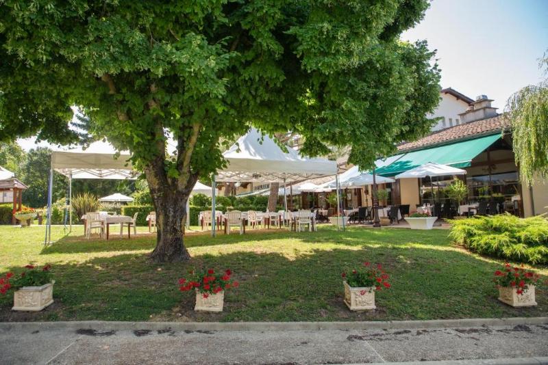 Hotel La Bombardiere image