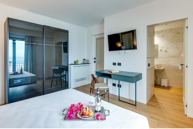 Roccaregina Hotel image