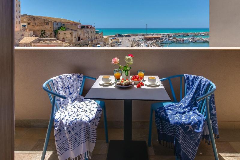 Roccaregina Hotel image