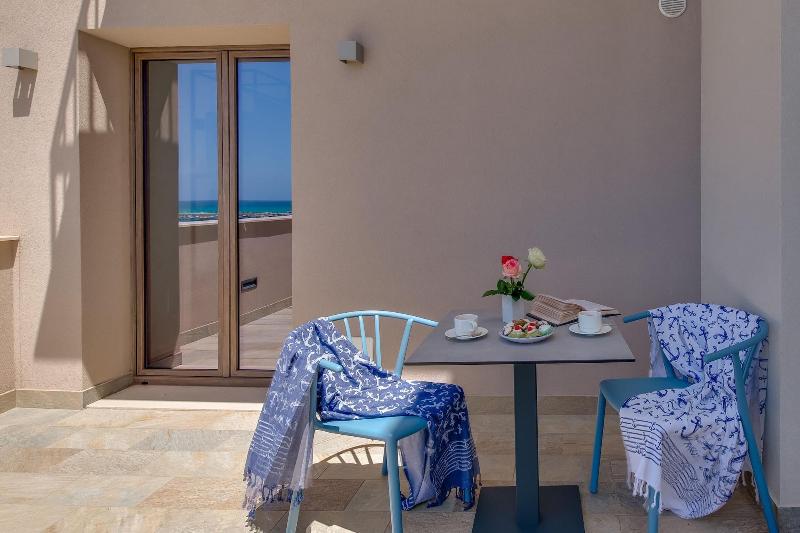 Roccaregina Hotel image