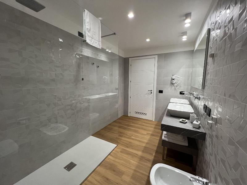 Roccaregina Hotel image