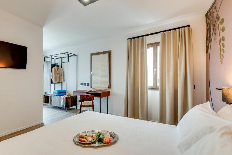 Roccaregina Hotel image
