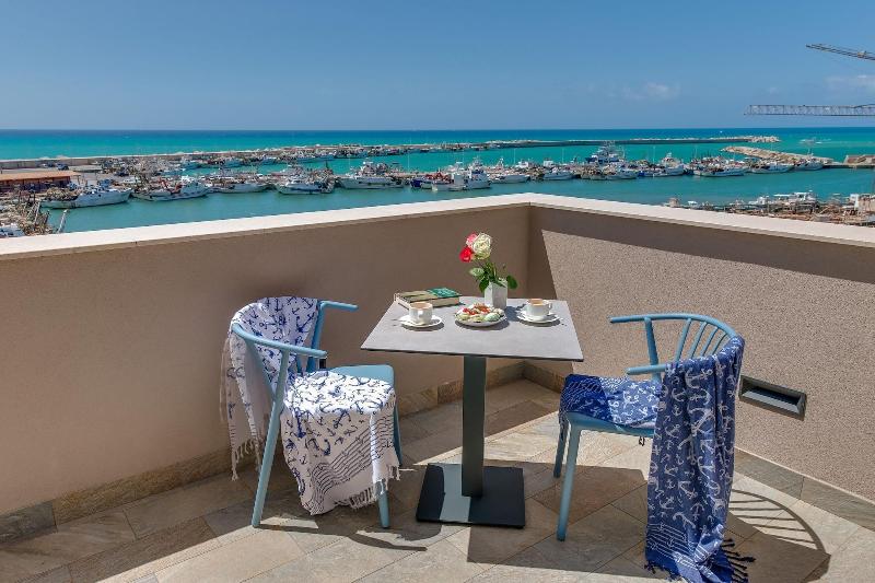 Roccaregina Hotel image