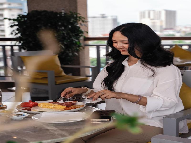 Jaya Suites Hotel image