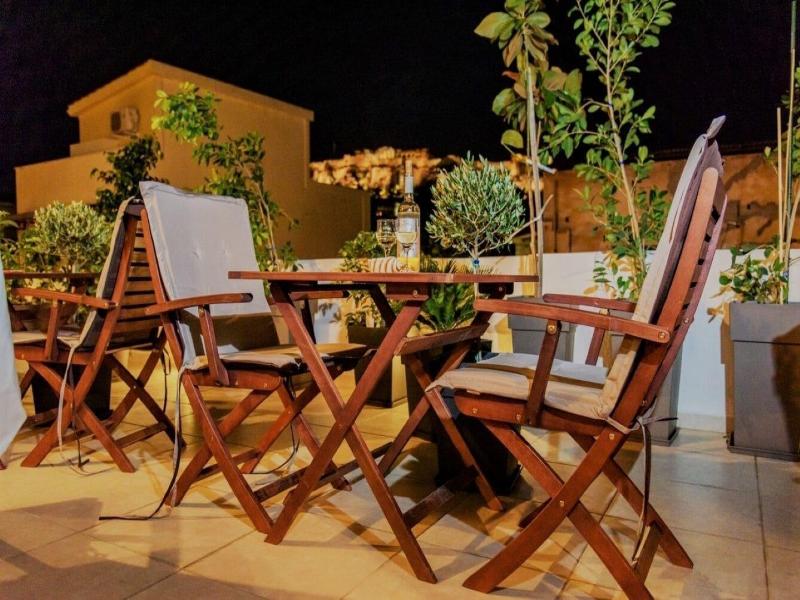 Theasis Athens image