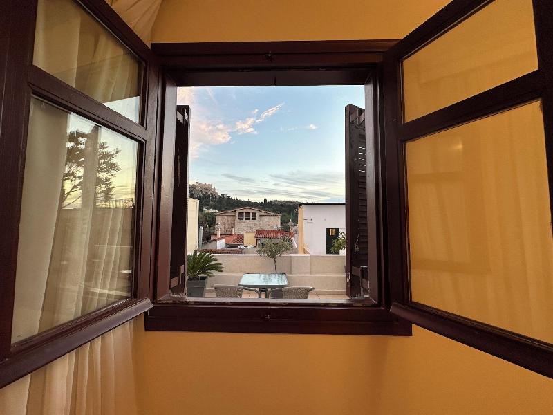 Theasis Athens image