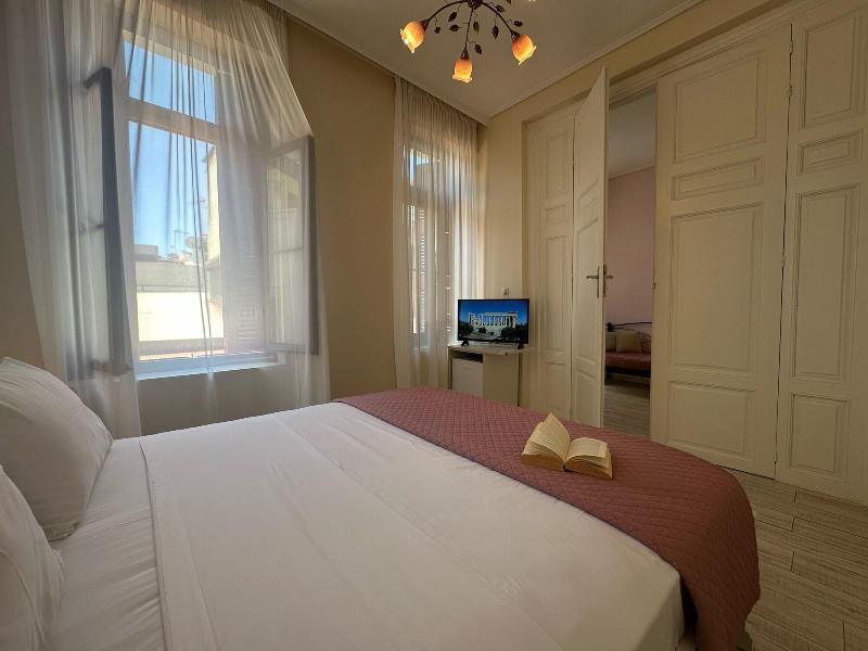 Theasis Athens image