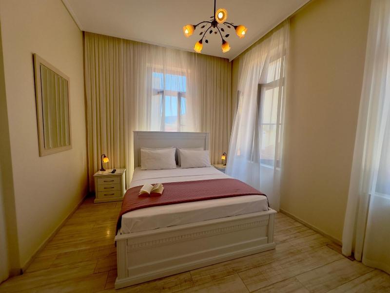 Theasis Athens image
