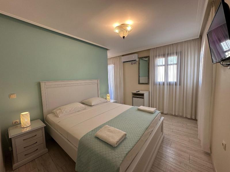 Theasis Athens image
